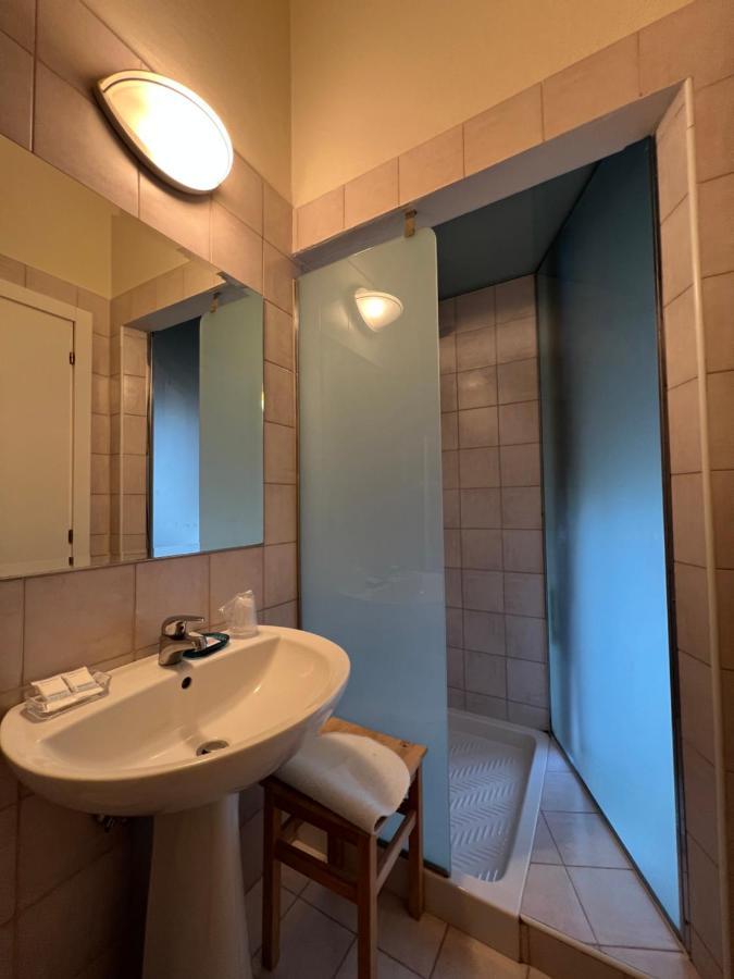 Hotel Adriatico Borgo Fosso Ghiaia Esterno foto